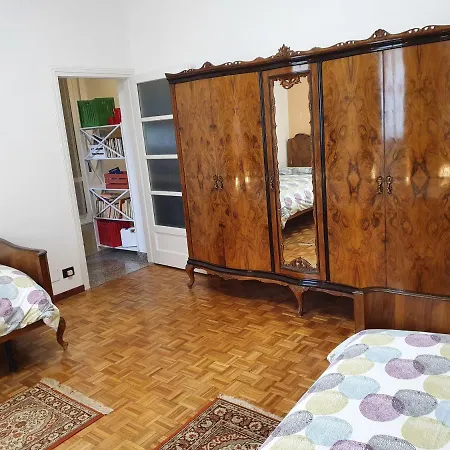 Lori Nocleg ze śniadaniem 3*