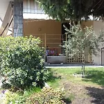 Lori 4* Como